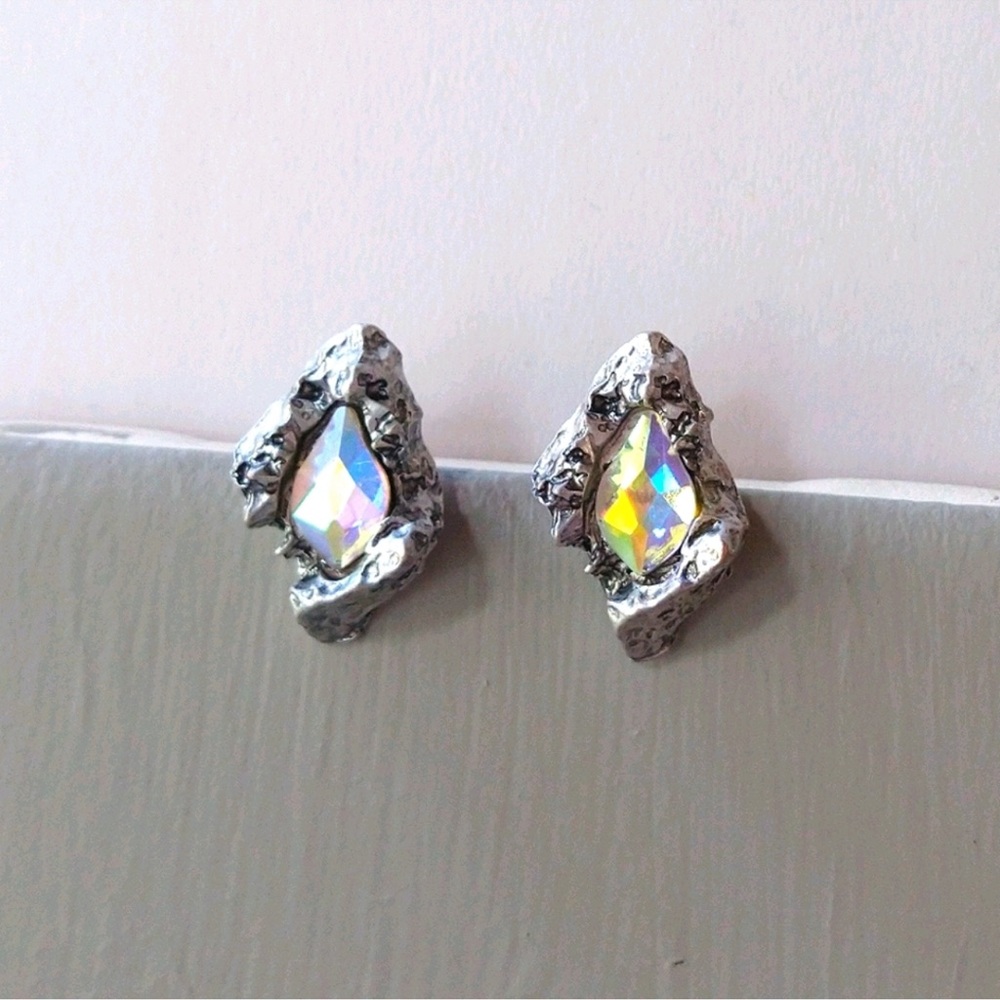 Crystal Stud Earrings Silver - Picture 11 of 16